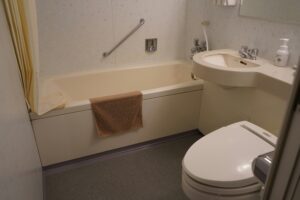 Budget-Friendly Bathroom Renovation Hacks That Work