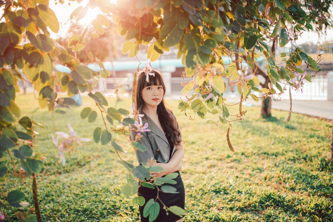 sarah j maas books in chronological order