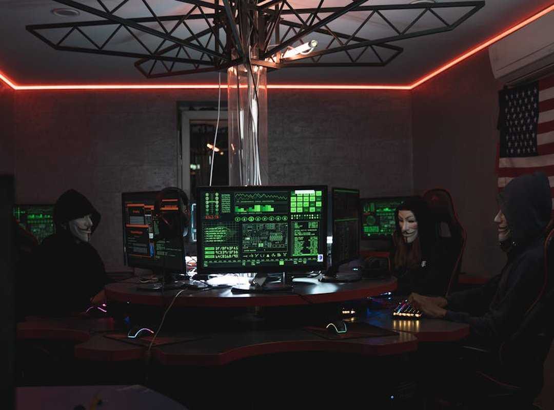 Decoradtech Home Hacks