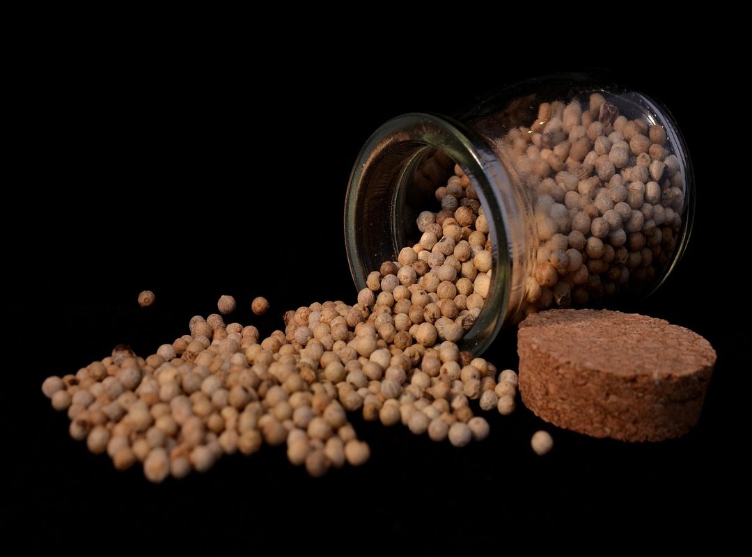 Common Spices to Avoid When Replacing Aleppo Pepper