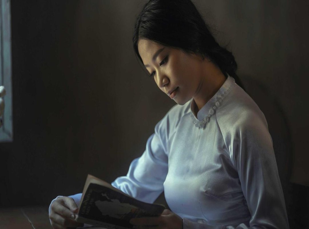 The Meme in the Wild: Popular Examples and Variations